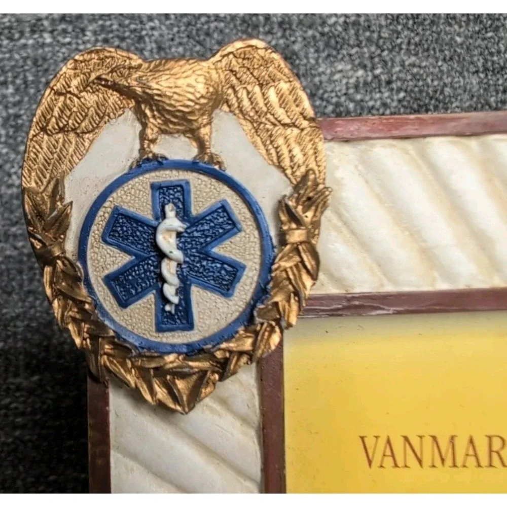 Vintage Vanmark Medics of Valor EMT First Responder Heros Photo Frame 2